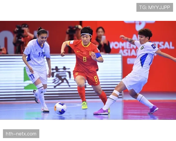 亚洲杯女足赛场：韩国队表现亮眼晋级淘汰赛