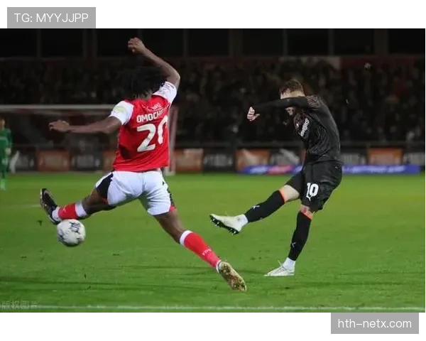 奥德加德状态火热引领阿森纳，英超赛场强势回暖